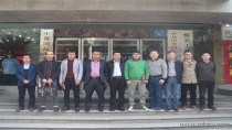 公司与塔吉克斯坦客人开展业务交流